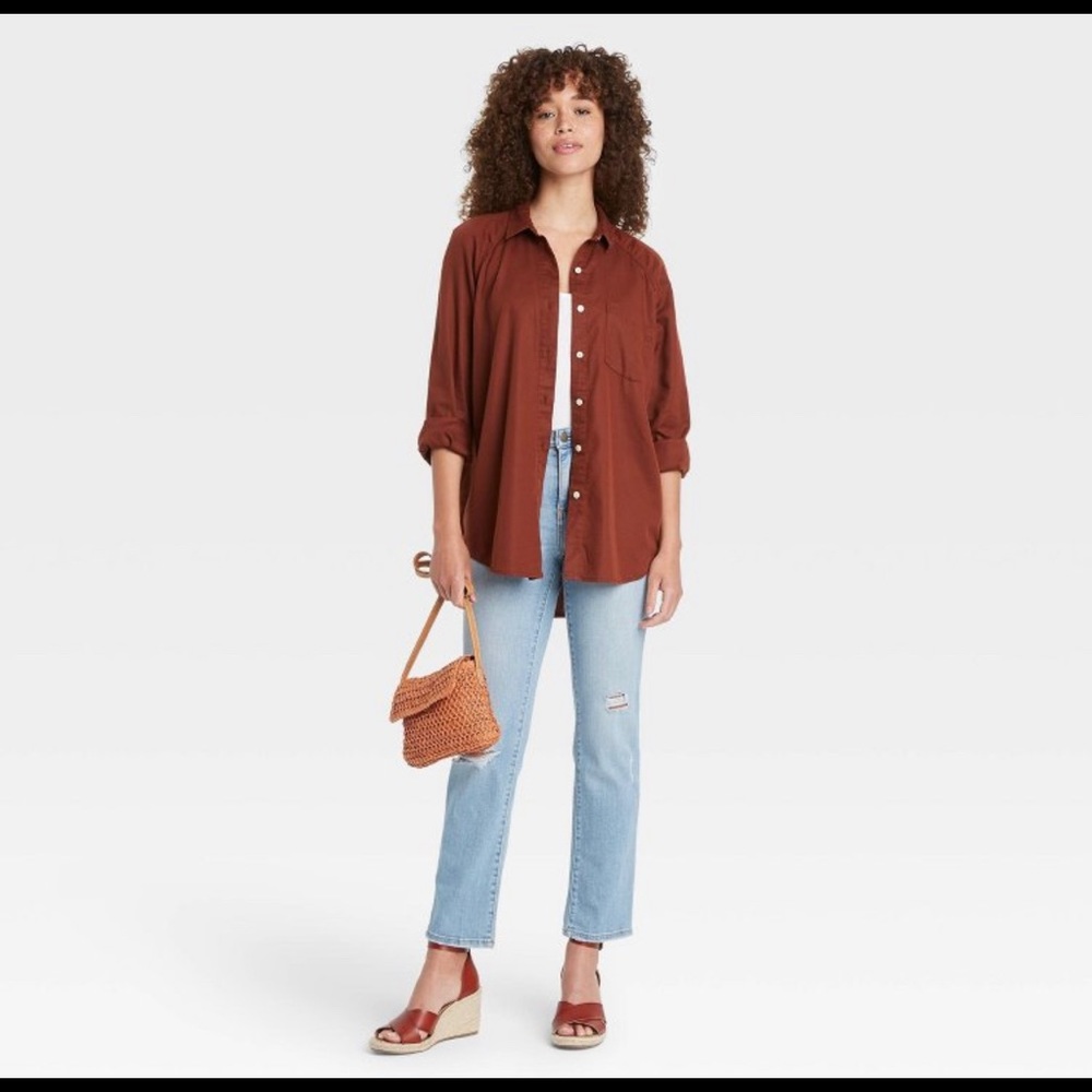 NWT button down shirt from target. Size XS